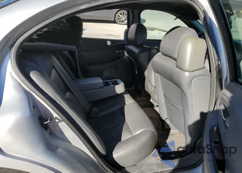 2002 Oldsmobile Aurora 4.0 z USA, uszkodzony, nr VIN 1G3GS64C524220309